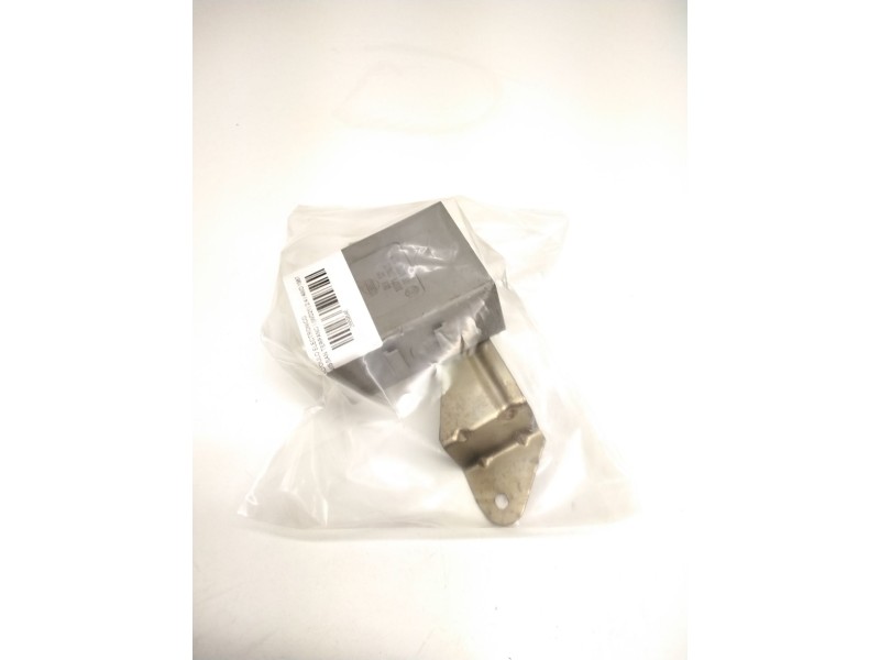 Recambio de modulo electronico para nissan terrano i (wd21) 2.4 i 4wd referencia OEM IAM 285750F400 05800010 LK