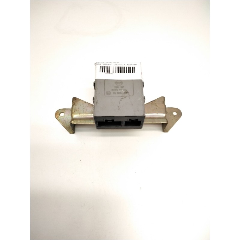 Recambio de modulo electronico para nissan terrano i (wd21) 2.4 i 4wd referencia OEM IAM 285750F400 05800010 LK