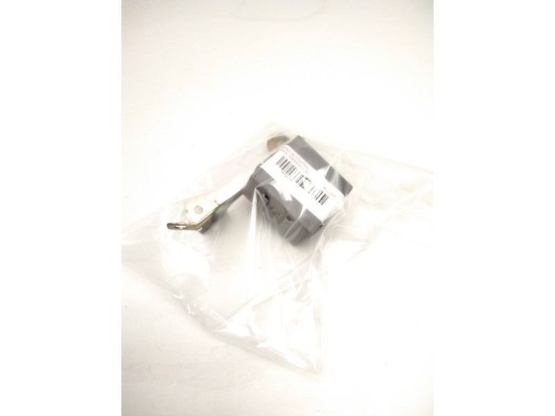 Recambio de unidad de control para nissan terrano ii (r20) 2.7 td 4wd referencia OEM IAM 285107F011 05801031 LK