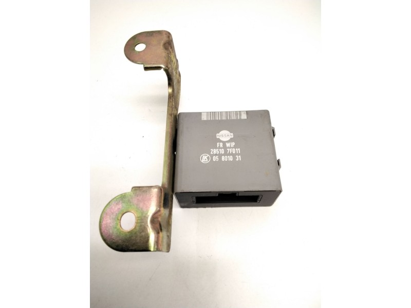 Recambio de unidad de control para nissan terrano ii (r20) 2.7 td 4wd referencia OEM IAM 285107F011 05801031 LK
