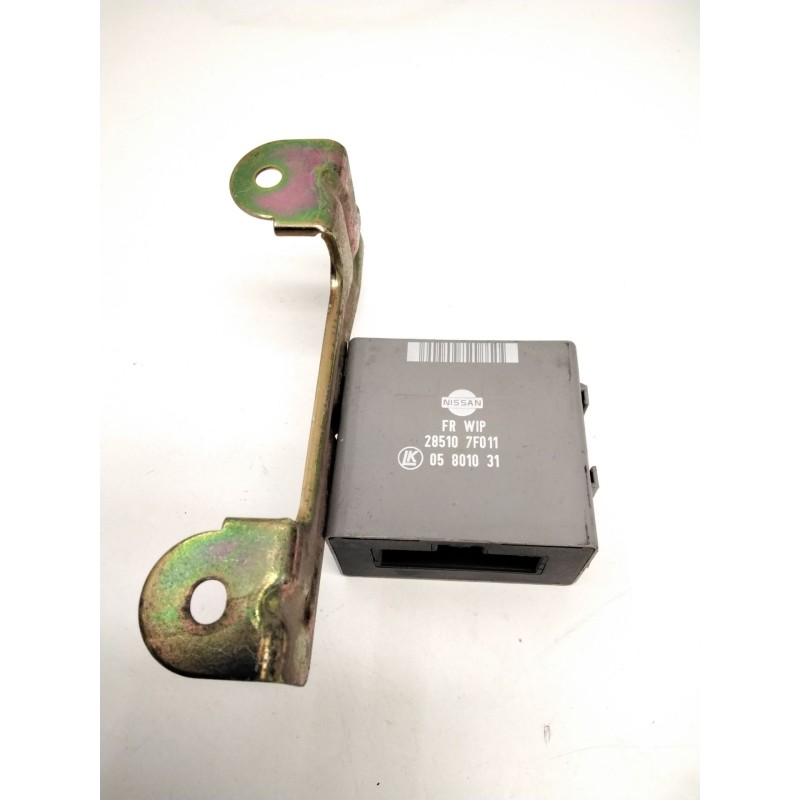 Recambio de unidad de control para nissan terrano ii (r20) 2.7 td 4wd referencia OEM IAM 285107F011 05801031 LK