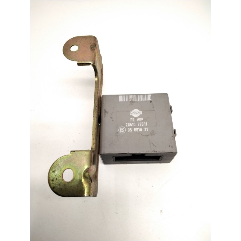 Recambio de unidad de control para nissan terrano ii (r20) 2.7 td 4wd referencia OEM IAM 285107F011 05801031 LK