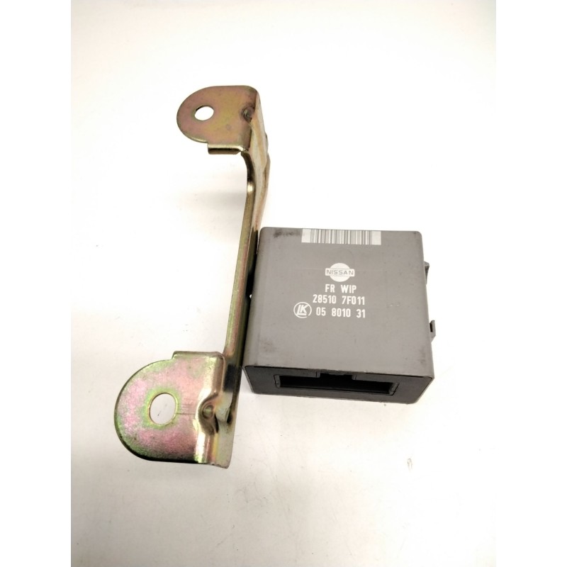Recambio de unidad de control para nissan terrano ii (r20) 2.7 td 4wd referencia OEM IAM 285107F011 05801031 LK