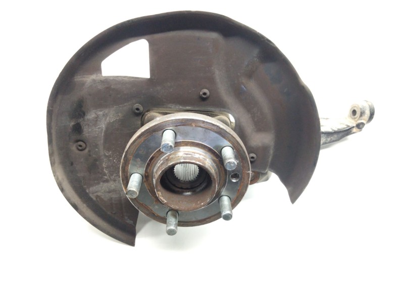 Recambio de mangueta delantera izquierda para land rover discovery v6 td hse referencia OEM IAM   