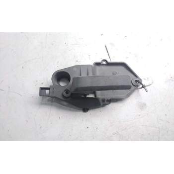 MANETA INTERIOR TRASERA IZQUIERDA 607048SX 