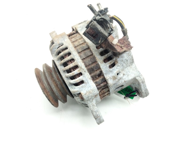 Recambio de alternador para nissan pick up (d22) 2.5 di referencia OEM IAM 23100VK010  
