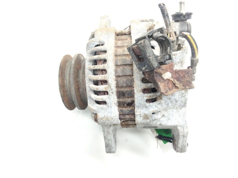 Recambio de alternador para nissan pick up (d22) 2.5 di referencia OEM IAM 23100VK010  