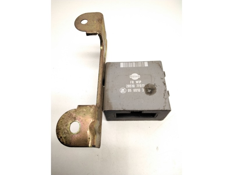 Recambio de unidad de control para nissan terrano ii (r20) 2.7 td 4wd referencia OEM IAM 285107F011 05801031 LK