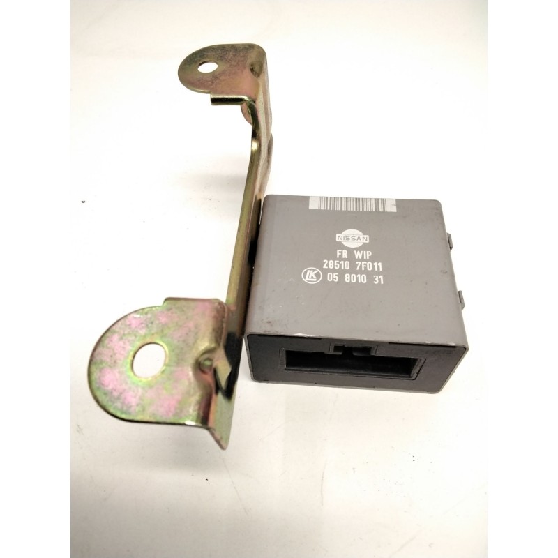 Recambio de unidad de control para nissan terrano ii (r20) 2.7 td 4wd referencia OEM IAM 285107F011 05801031 LK