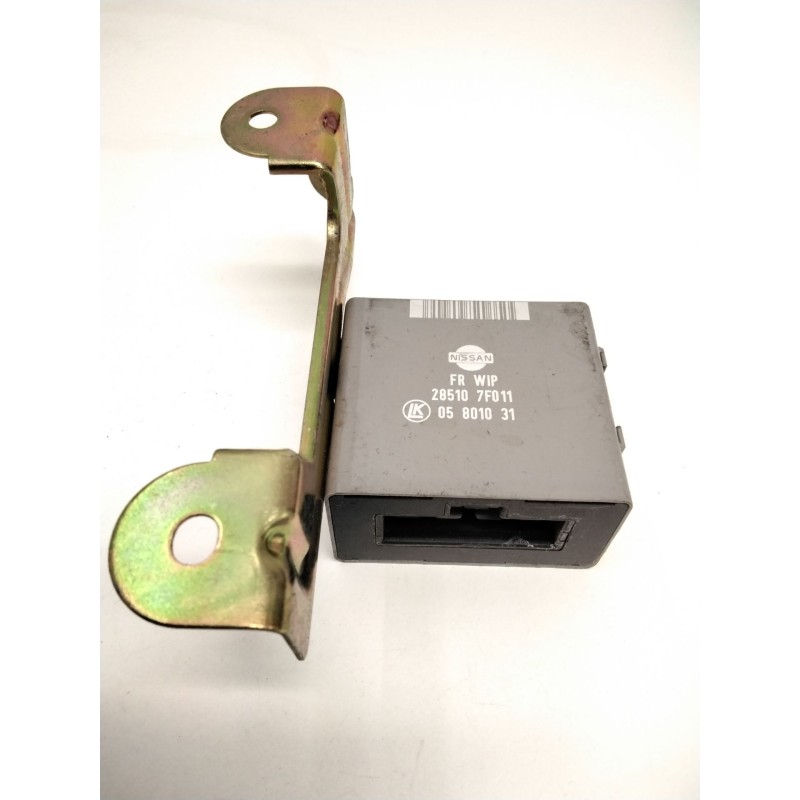 Recambio de unidad de control para nissan terrano ii (r20) 2.7 td 4wd referencia OEM IAM 285107F011 05801031 LK
