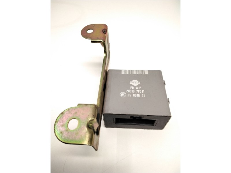 Recambio de unidad de control para nissan terrano ii (r20) 2.7 td 4wd referencia OEM IAM 285107F011 05801031 LK