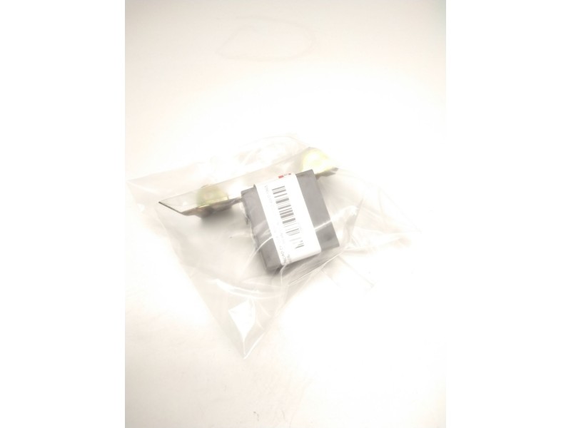 Recambio de unidad de control para nissan terrano ii (r20) 2.7 td 4wd referencia OEM IAM 285107F011 05801031 LK