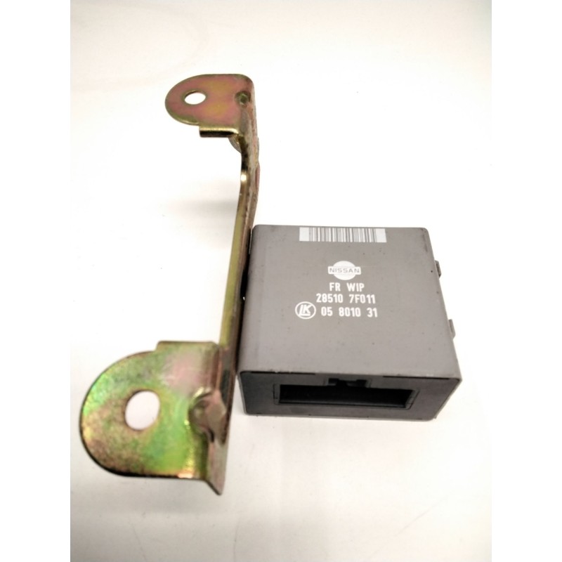 Recambio de unidad de control para nissan terrano ii (r20) 2.7 td 4wd referencia OEM IAM 285107F011 05801031 LK