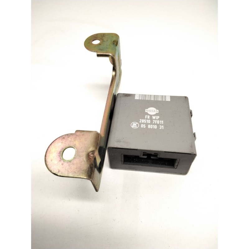 Recambio de unidad de control para nissan terrano ii (r20) 2.7 td 4wd referencia OEM IAM 285107F011 05801031 LK