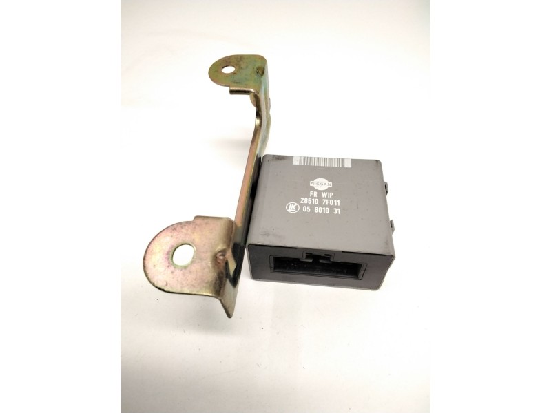 Recambio de unidad de control para nissan terrano ii (r20) 2.7 td 4wd referencia OEM IAM 285107F011 05801031 LK