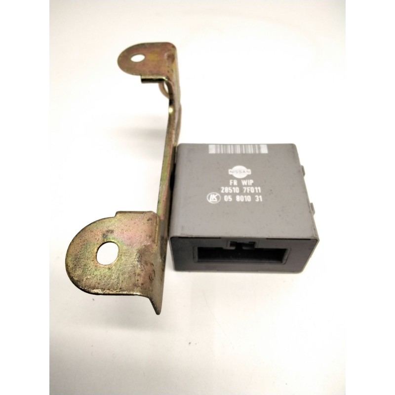 Recambio de unidad de control para nissan terrano ii (r20) 2.7 td 4wd referencia OEM IAM 285107F011 05801031 LK