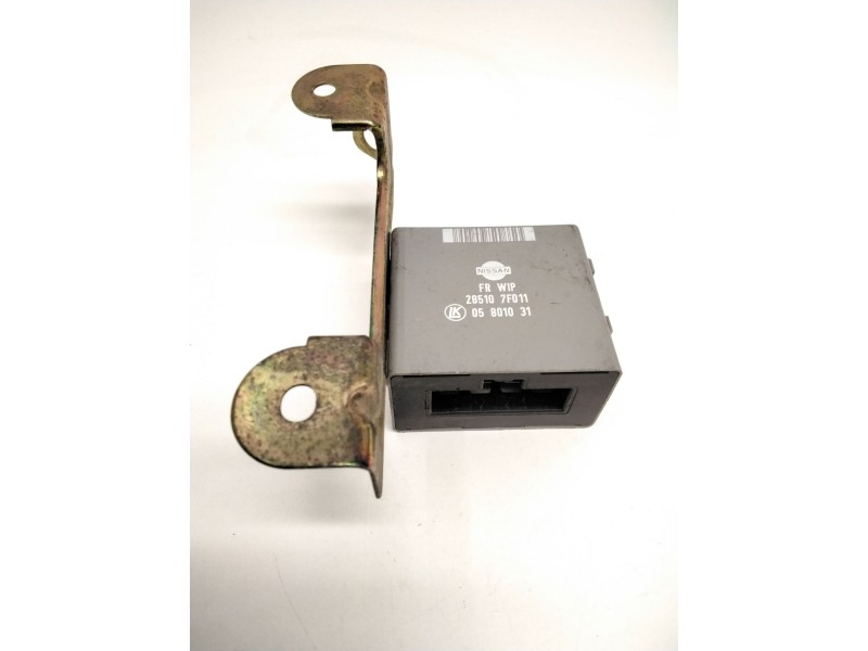 Recambio de unidad de control para nissan terrano ii (r20) 2.7 td 4wd referencia OEM IAM 285107F011 05801031 LK