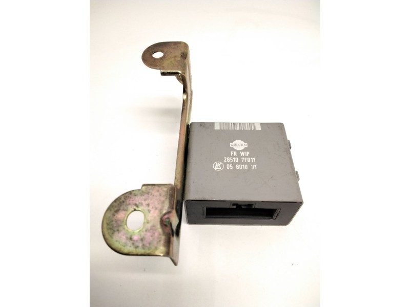 Recambio de unidad de control para nissan terrano ii (r20) 2.7 td 4wd referencia OEM IAM 285107F011 05801031 LK