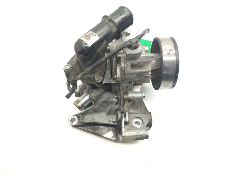 Recambio de bomba agua para mazda 3 (bm, bn) 2.2 d referencia OEM IAM SH0115100  