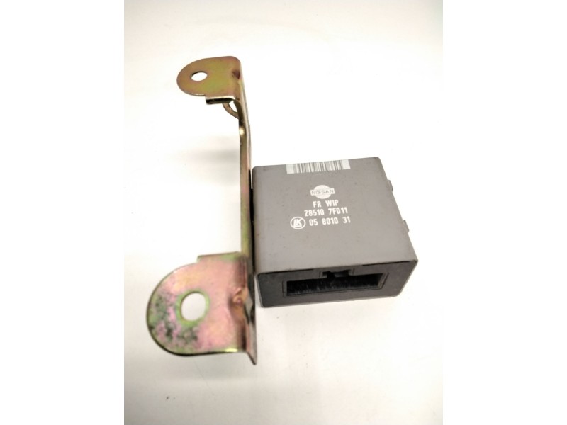 Recambio de unidad de control para nissan terrano ii (r20) 2.7 td 4wd referencia OEM IAM 285107F011 05801031 LK
