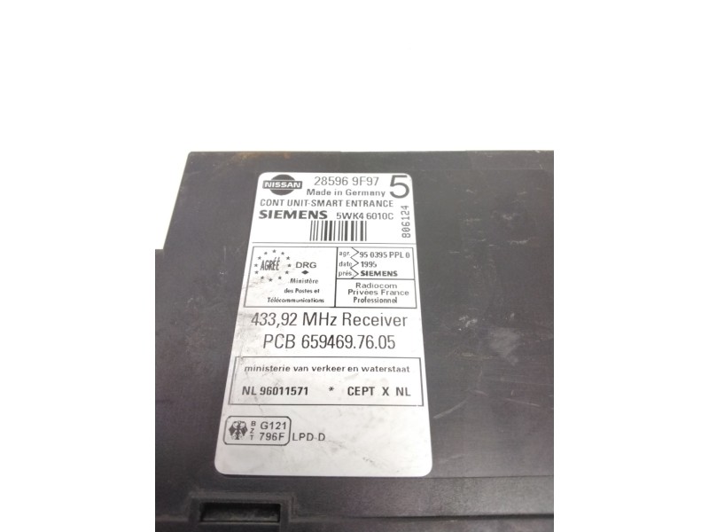 Recambio de modulo electronico para nissan terrano ii (r20) 2.7 td 4wd referencia OEM IAM 285969F97 5WK46010C SIEMENS