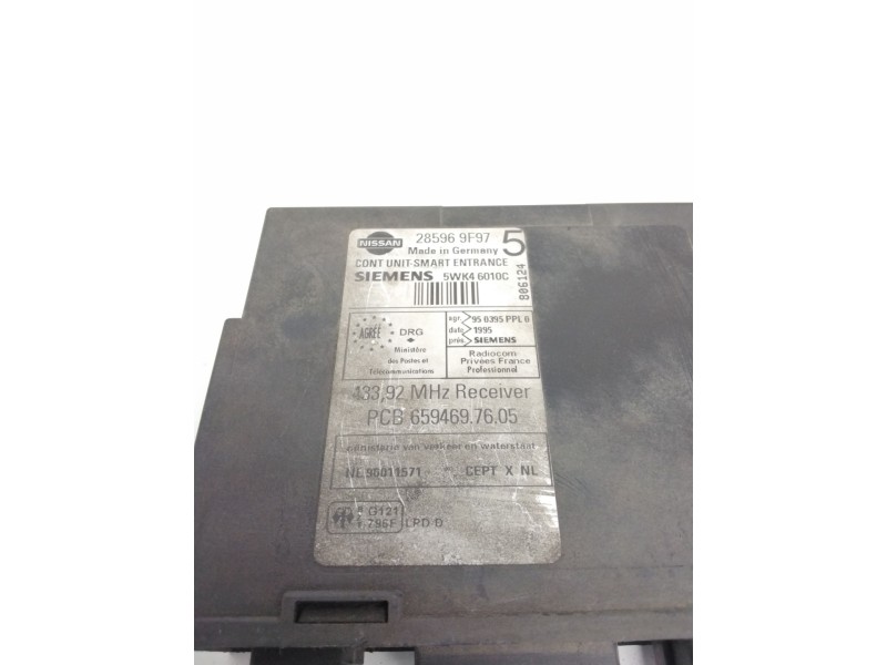 Recambio de modulo electronico para nissan terrano ii (r20) 2.7 td 4wd referencia OEM IAM 285969F97 5WK46010C SIEMENS