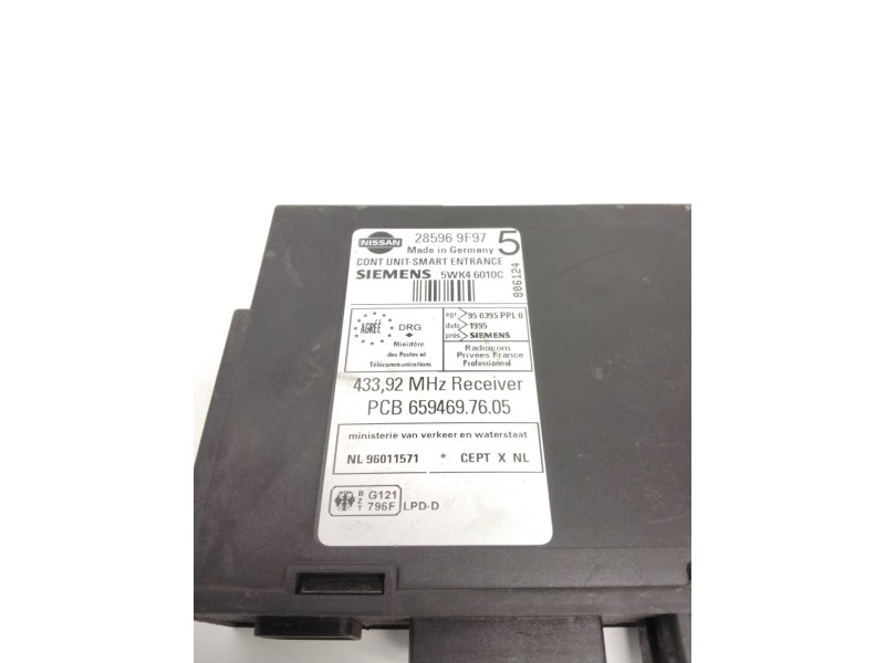 Recambio de modulo electronico para nissan terrano ii (r20) 2.7 td 4wd referencia OEM IAM 285969F97 5WK46010C SIEMENS