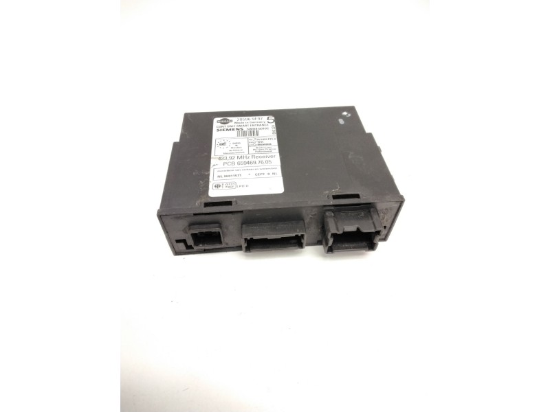 Recambio de modulo electronico para nissan terrano ii (r20) 2.7 td 4wd referencia OEM IAM 285969F97 5WK46010C SIEMENS