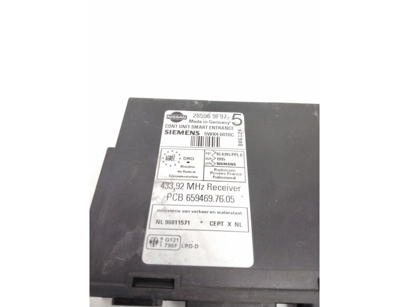 Recambio de modulo electronico para nissan terrano ii (r20) 2.7 td 4wd referencia OEM IAM 285969F97 5WK46010C SIEMENS