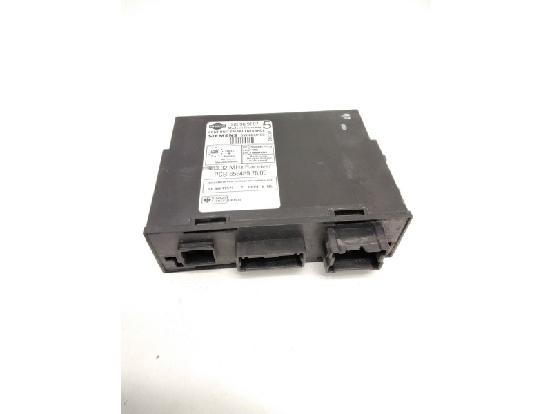Recambio de modulo electronico para nissan terrano ii (r20) 2.7 td 4wd referencia OEM IAM 285969F97 5WK46010C SIEMENS