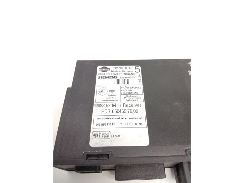 Recambio de modulo electronico para nissan terrano ii (r20) 2.7 td 4wd referencia OEM IAM 285969F97 5WK46010C SIEMENS