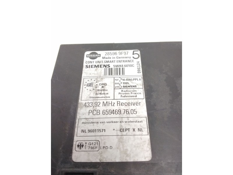 Recambio de modulo electronico para nissan terrano ii (r20) 2.7 td 4wd referencia OEM IAM 285969F97 5WK46010C SIEMENS