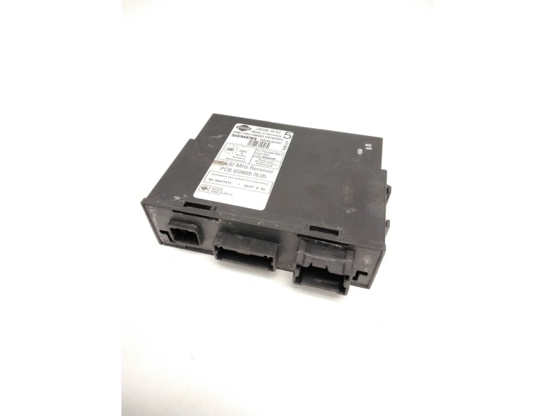Recambio de modulo electronico para nissan terrano ii (r20) 2.7 td 4wd referencia OEM IAM 285969F97 5WK46010C SIEMENS