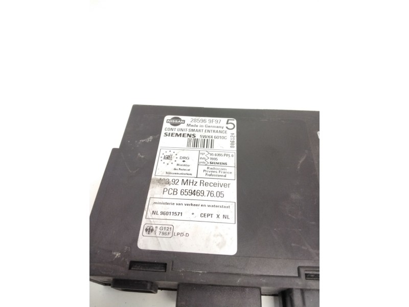 Recambio de modulo electronico para nissan terrano ii (r20) 2.7 td 4wd referencia OEM IAM 285969F97 5WK46010C SIEMENS