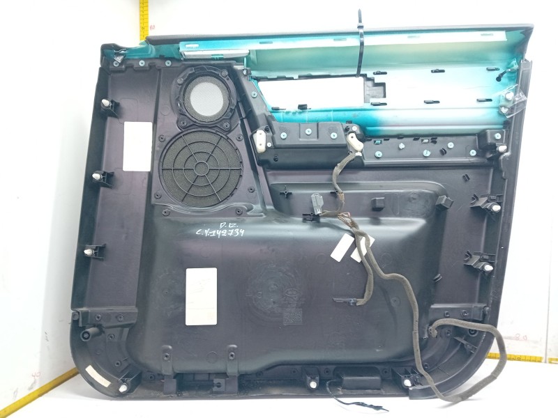 Recambio de guarnecido puerta delantera izquierda para land rover discovery 5 referencia OEM IAM   