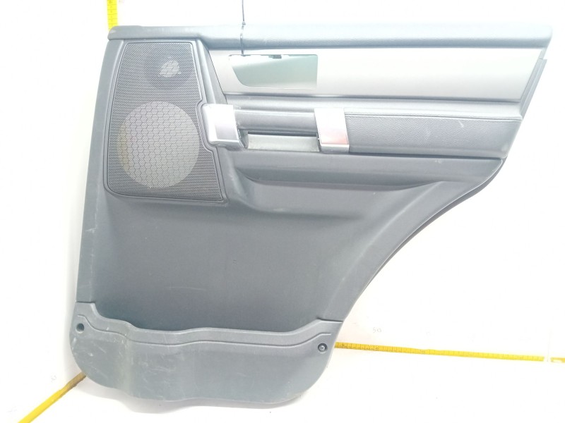 Recambio de guarnecido puerta trasera derecha para land rover discovery 5 referencia OEM IAM   