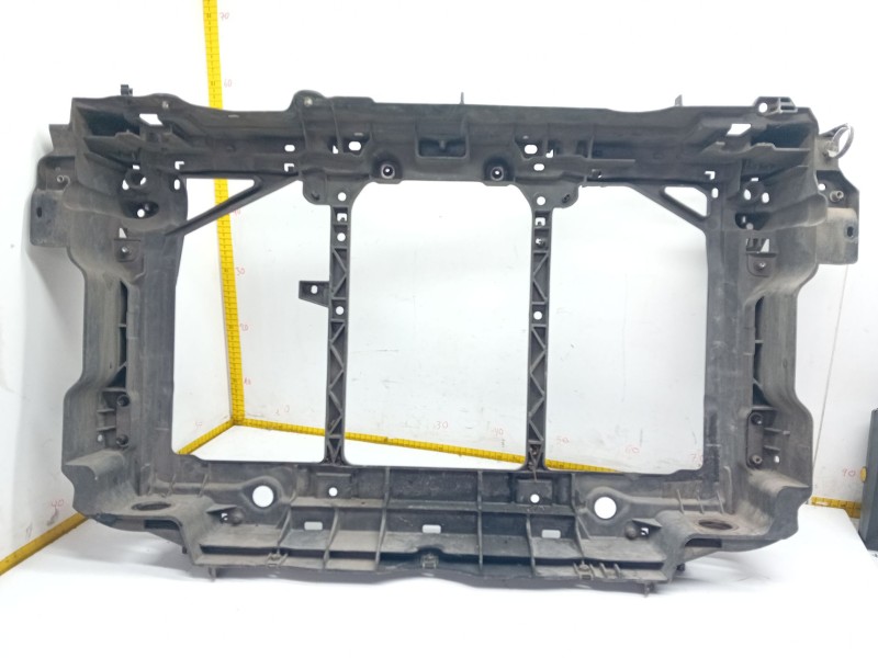 Recambio de panel frontal para mazda 3 (bm, bn) 2.2 d referencia OEM IAM   