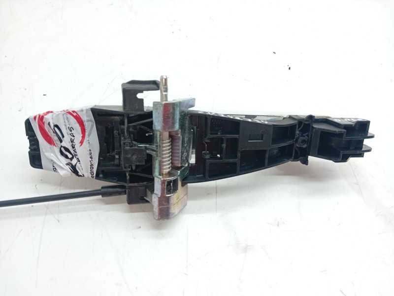 Recambio de maneta exterior delantera derecha para land rover discovery 5 referencia OEM IAM 920125102  