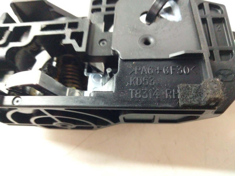 Recambio de maneta interior delantera derecha para mazda 3 (bm, bn) 2.2 d referencia OEM IAM T8314RH  