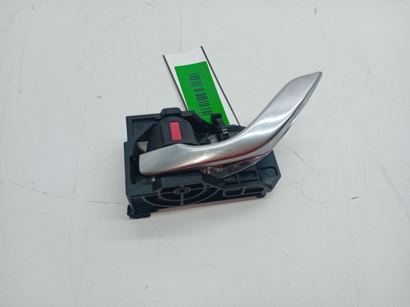 Recambio de maneta interior trasera izquierda para mazda 3 (bm, bn) 2.2 d referencia OEM IAM T8315LH  