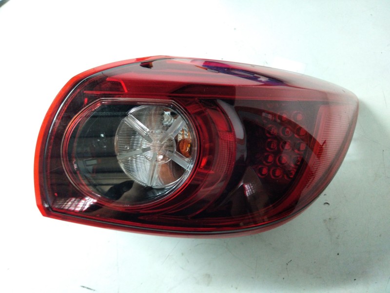 Recambio de piloto trasero derecho para mazda 3 (bm, bn) 2.2 d referencia OEM IAM   