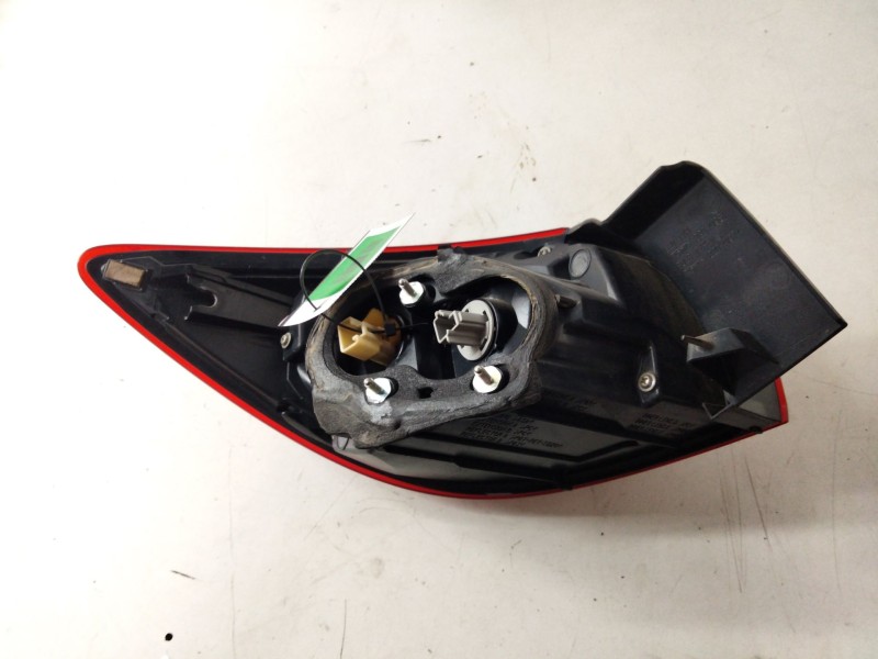 Recambio de piloto trasero derecho para mazda 3 (bm, bn) 2.2 d referencia OEM IAM   