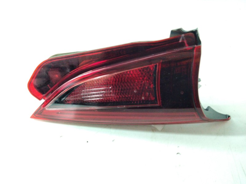 Recambio de piloto trasero izquierdo porton para mazda 3 (bm, bn) 2.2 d referencia OEM IAM   