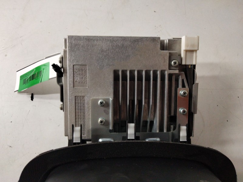 Recambio de pantalla multifuncion para mazda 3 (bm, bn) 2.2 d referencia OEM IAM BHP1611J0C BHS3669C0 