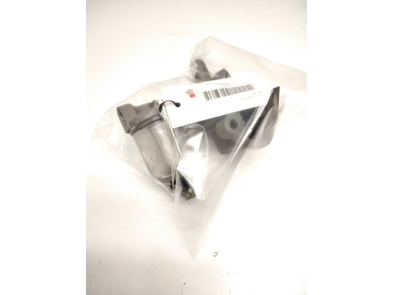 Recambio de bomba combustible para ebro l80 referencia OEM IAM AK09189212  