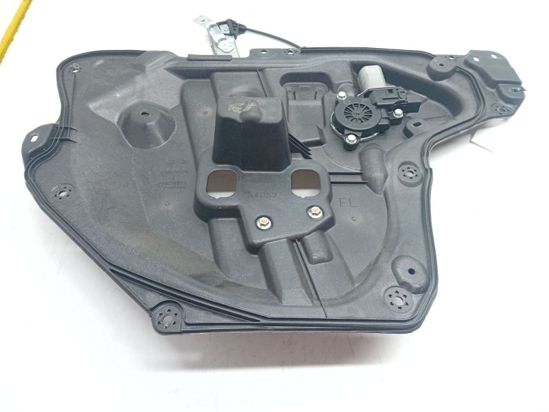 Recambio de elevalunas delantero izquierdo para mazda 3 (bm, bn) 2.2 d referencia OEM IAM BHN95997X  