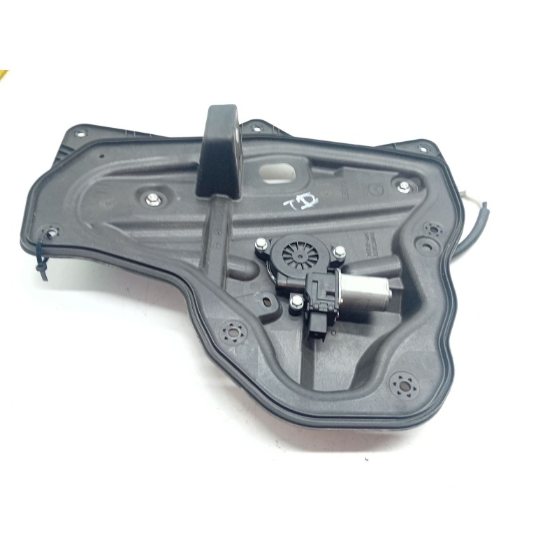 Recambio de elevalunas trasero izquierdo para mazda 3 (bm, bn) 2.2 d referencia OEM IAM BHN97397X  