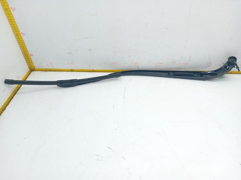 Recambio de brazo limpia delantero derecho para mazda 3 (bm, bn) 2.2 d referencia OEM IAM   