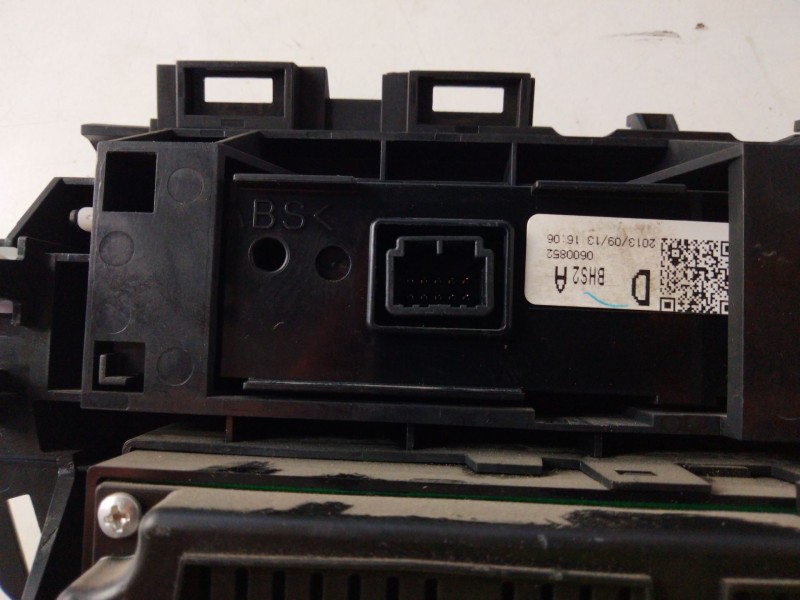 Recambio de mando calefaccion / aire acondicionado para mazda 3 (bm, bn) 2.2 d referencia OEM IAM BHT161190B  