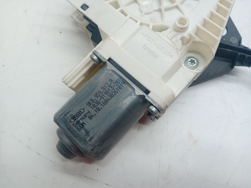 Recambio de elevalunas trasero izquierdo para audi a1 (8xk) 1.0 tfsi referencia OEM IAM 8X4839461A  